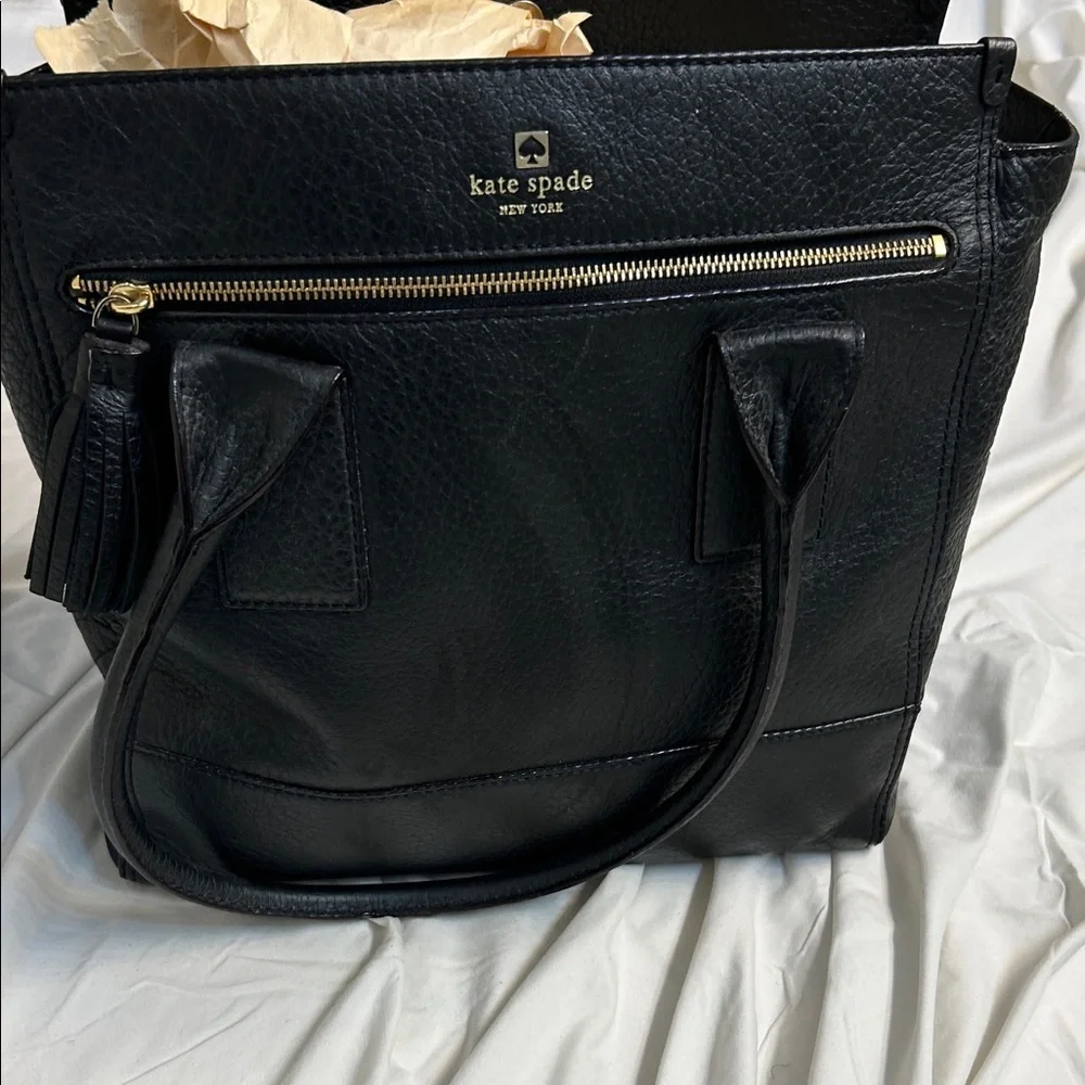 Kate Spade Black Textured Leather Tote Minimalist Fashion